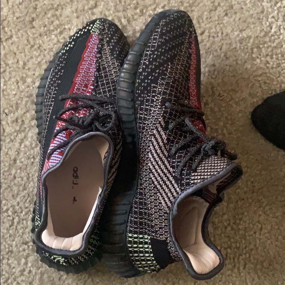 Adidas
Yeezy Boost 350 V2 
“Yecheil”